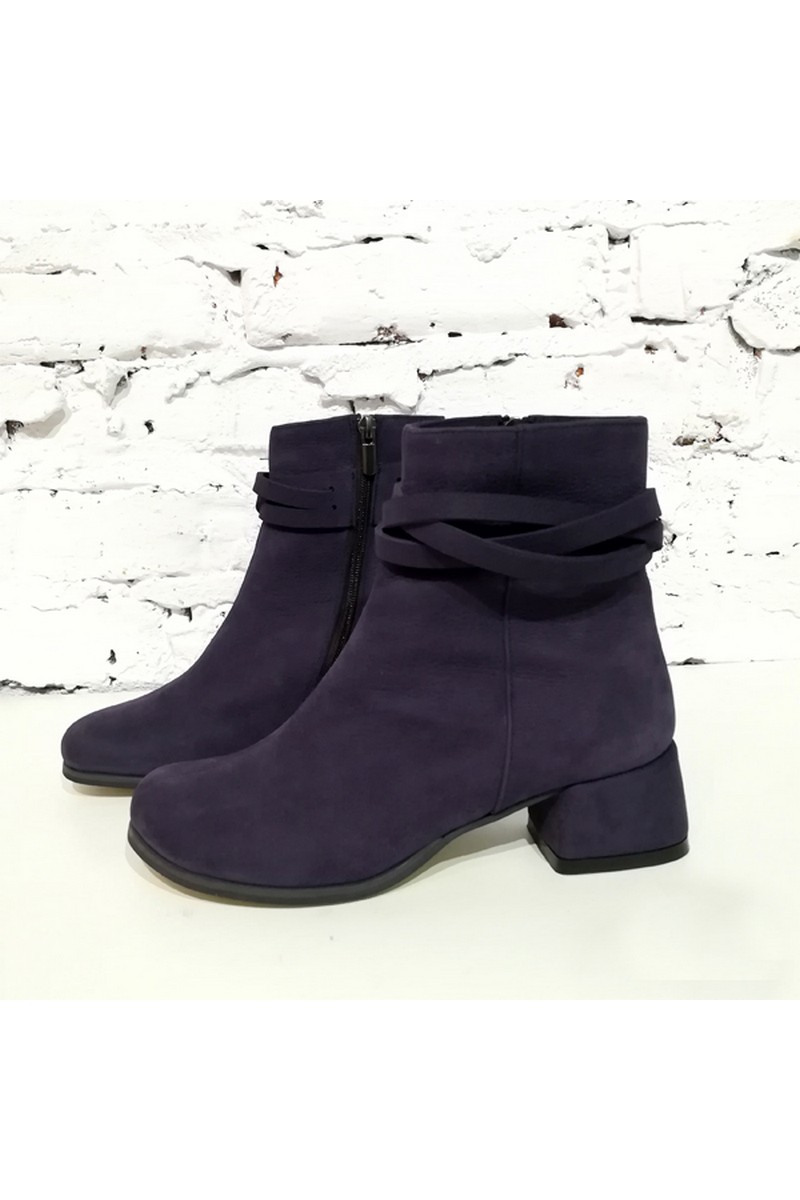 Buy Real nubuck women`s violet comfortable warmed zipper boots, Fall stylish boots